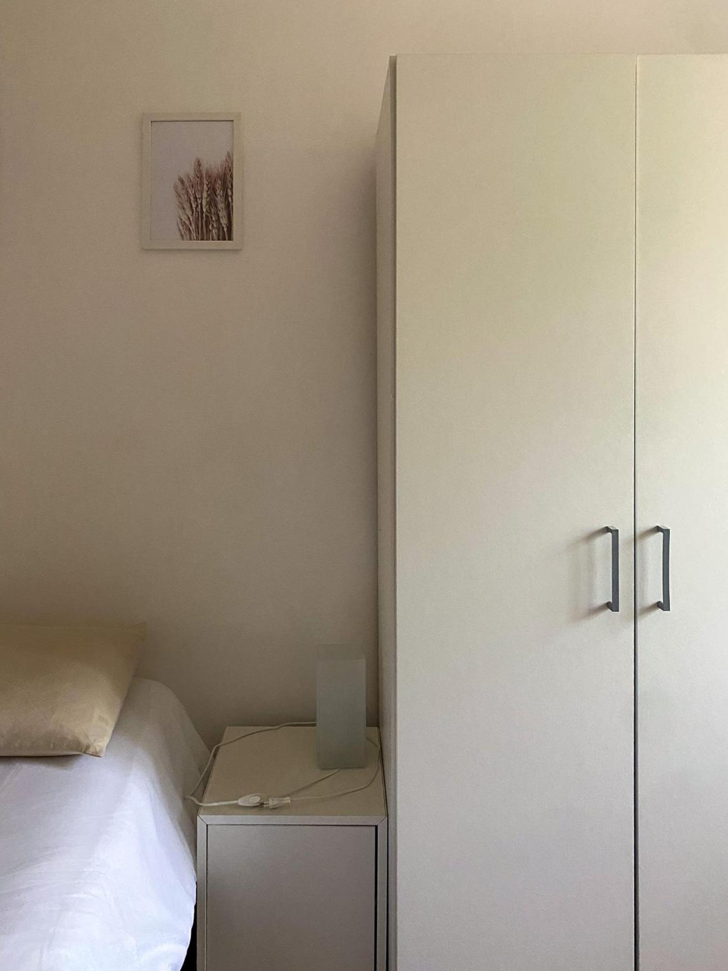 Trullo Pinto Apartment โลโกโรตอนโด ภายนอก รูปภาพ